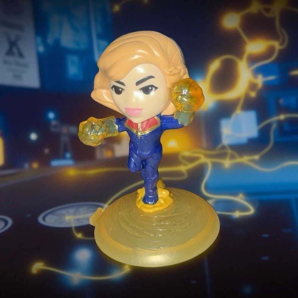 2023 McDonald's Happy Meal Toy #1 Captain Marvel From the Movie The Marvels A44
